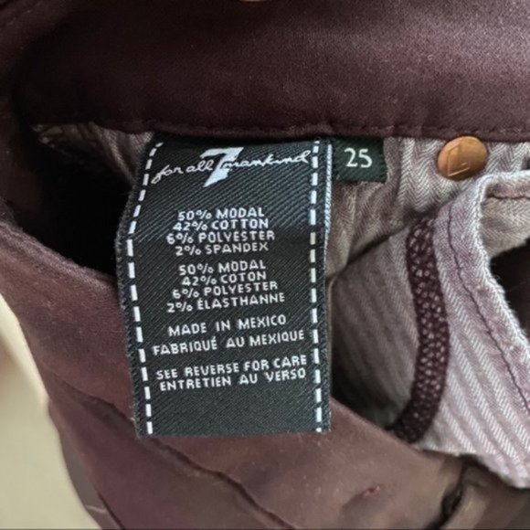 7 For All Mankind Burgundy Distressed Coated Skinny Jeans Size 25 Boho Grunge - Picture 7 of 8